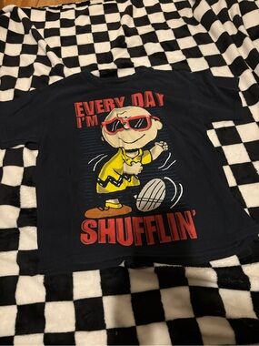Boys medium 10/12 Charlie Brown peanuts shirt